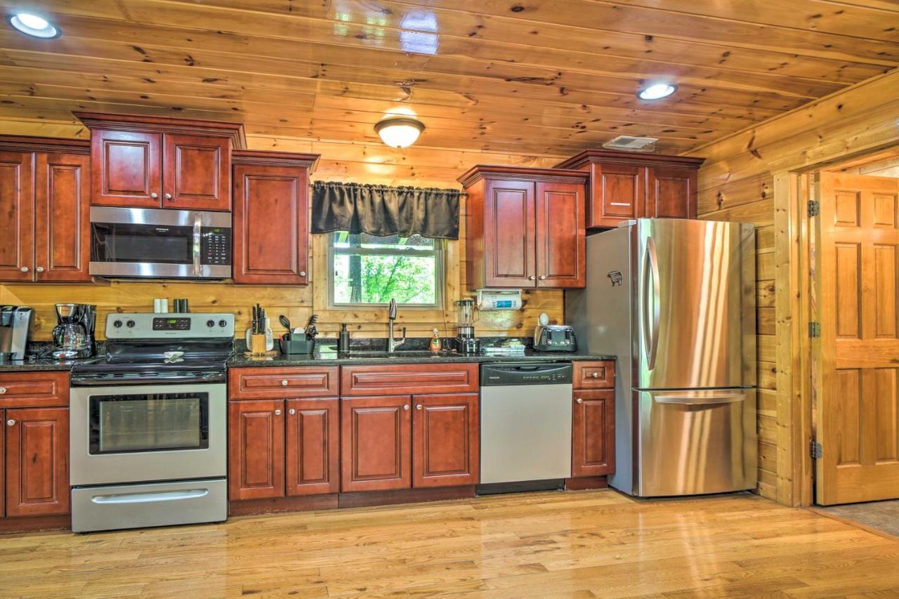 Pigeon Forge Cabin Sauna, Saltwater Pool And Views! Sevierville Ngoại thất bức ảnh