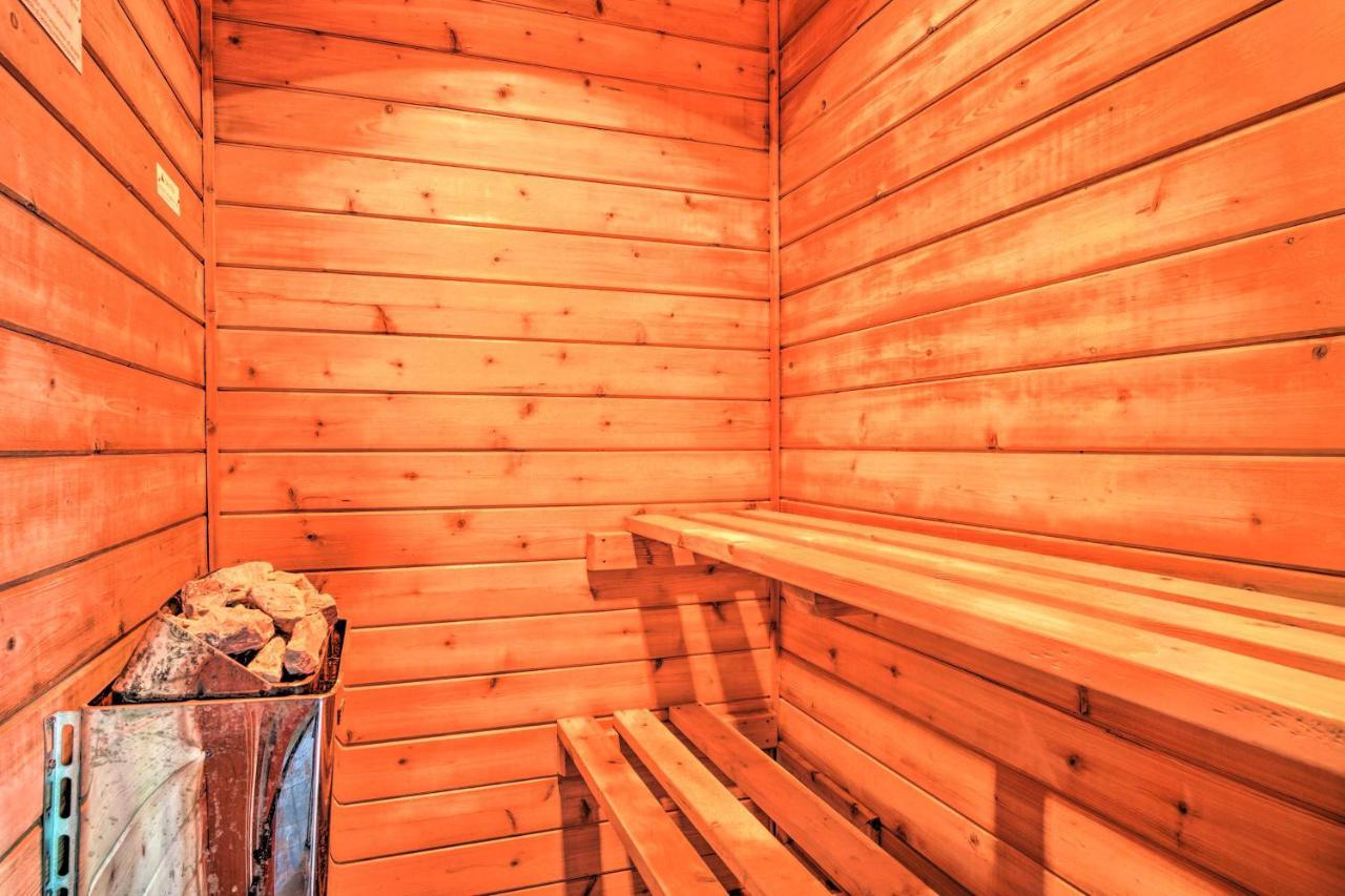 Pigeon Forge Cabin Sauna, Saltwater Pool And Views! Sevierville Ngoại thất bức ảnh